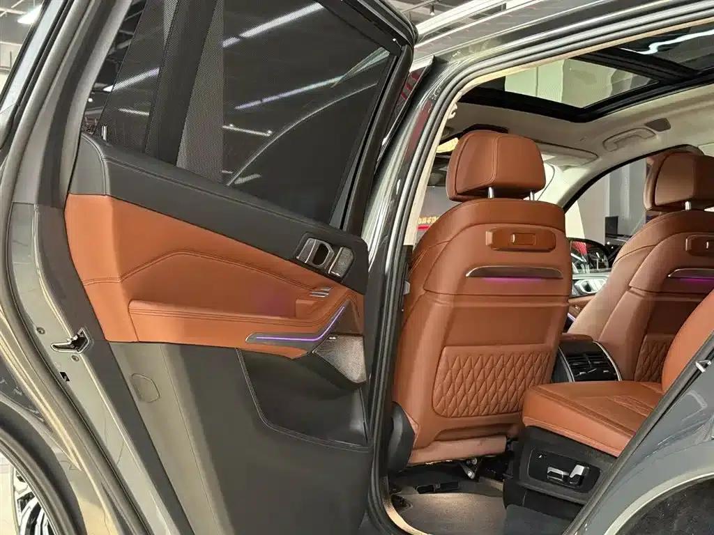 2023 BMW X7 M60i xDrive M60i — миниатюра 26