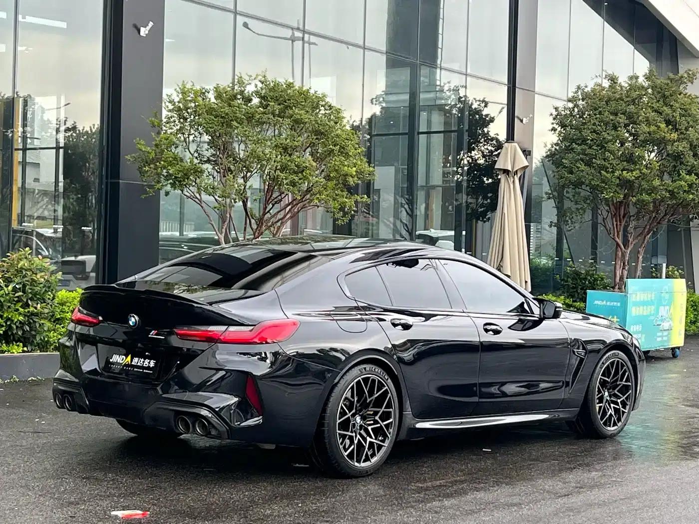 2020 BMW M8 Competition — миниатюра 11