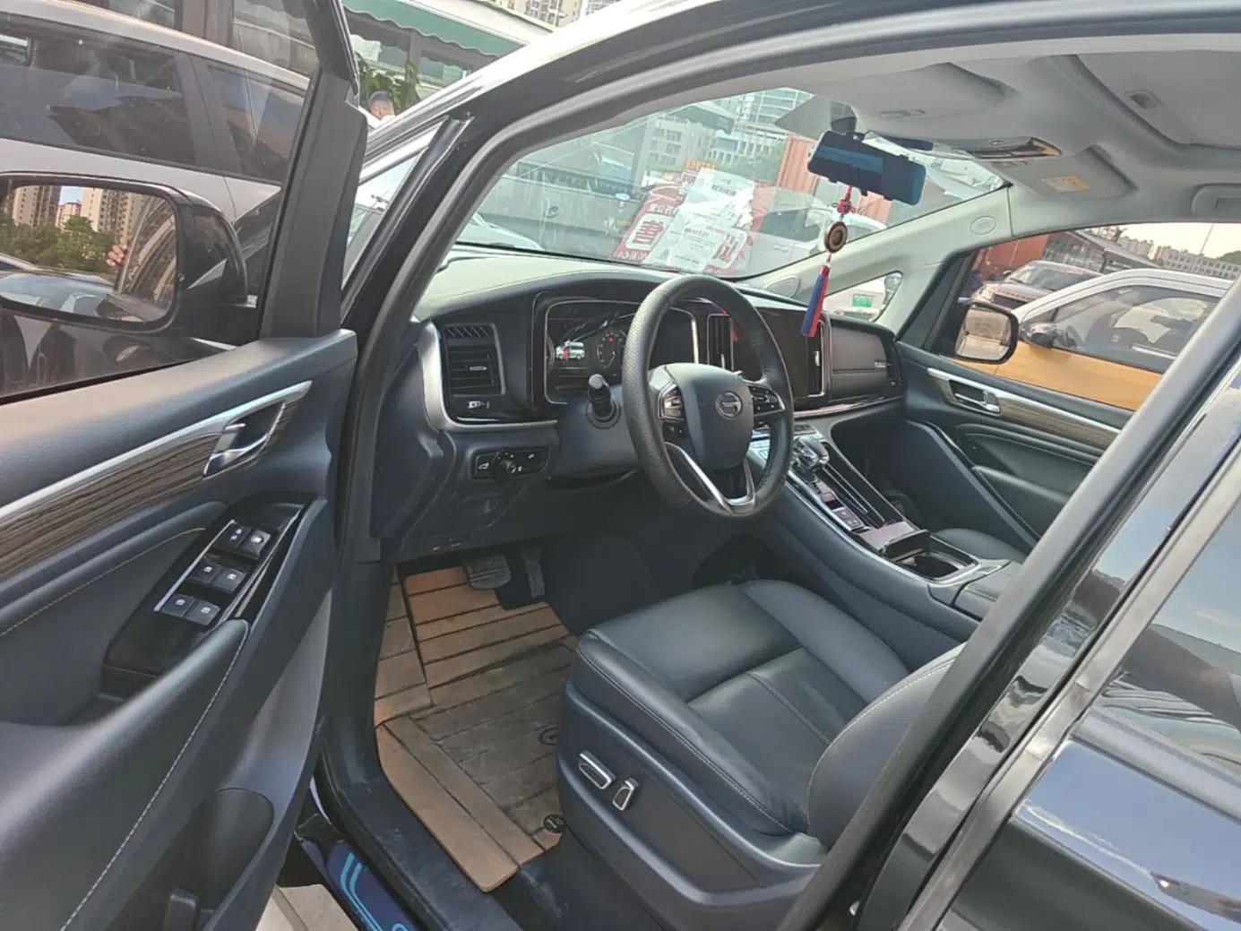 GAC Trumpchi M8 2023 Lingxiu Series 390T Deluxe Edition — миниатюра 18
