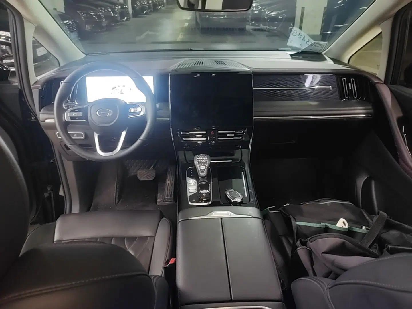 GAC Trumpchi M8 2024 Master Series 400T Ultimate Edition — миниатюра 12
