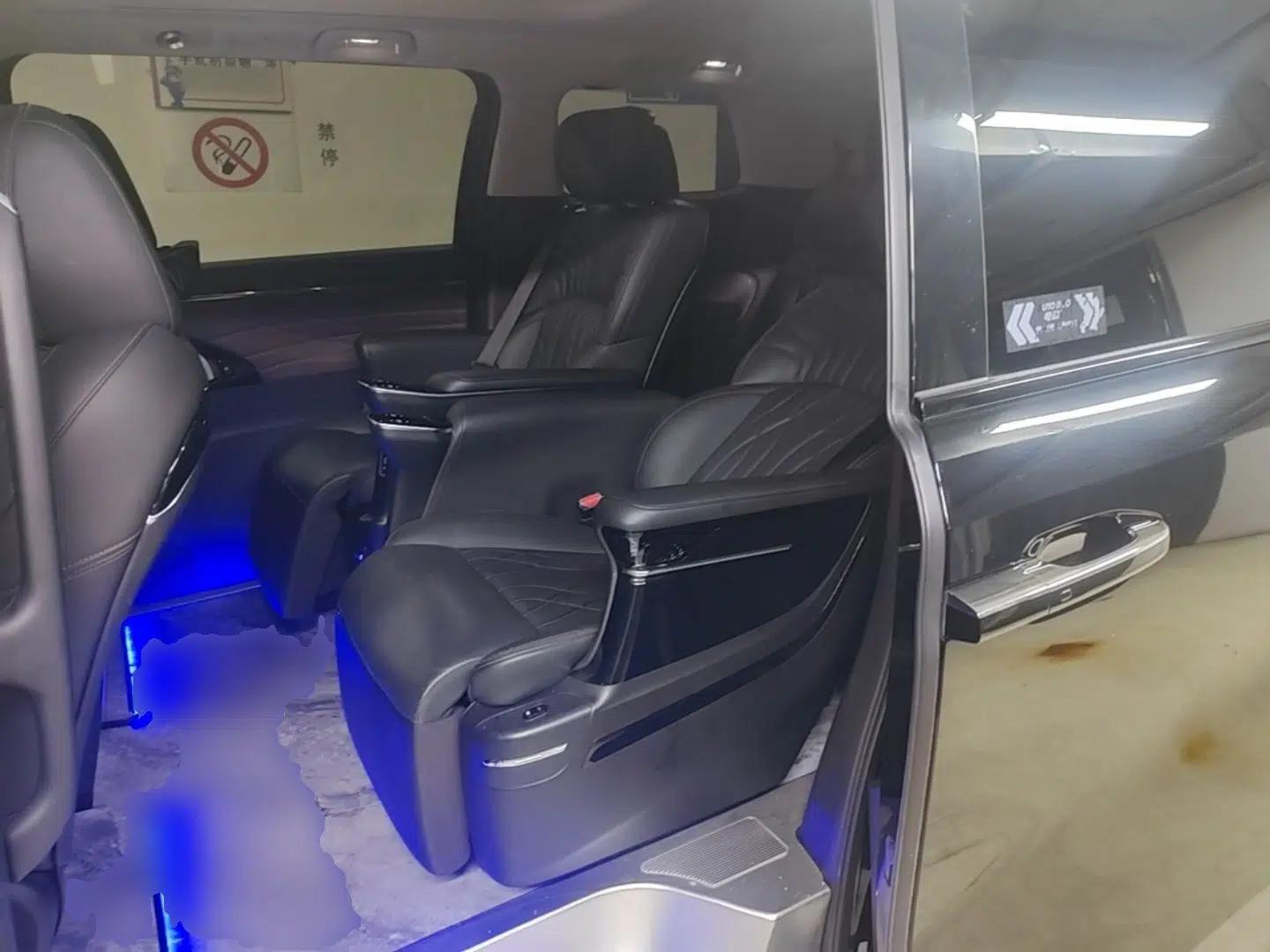 GAC Trumpchi M8 2024 Master Series 400T Ultimate Edition — миниатюра 20