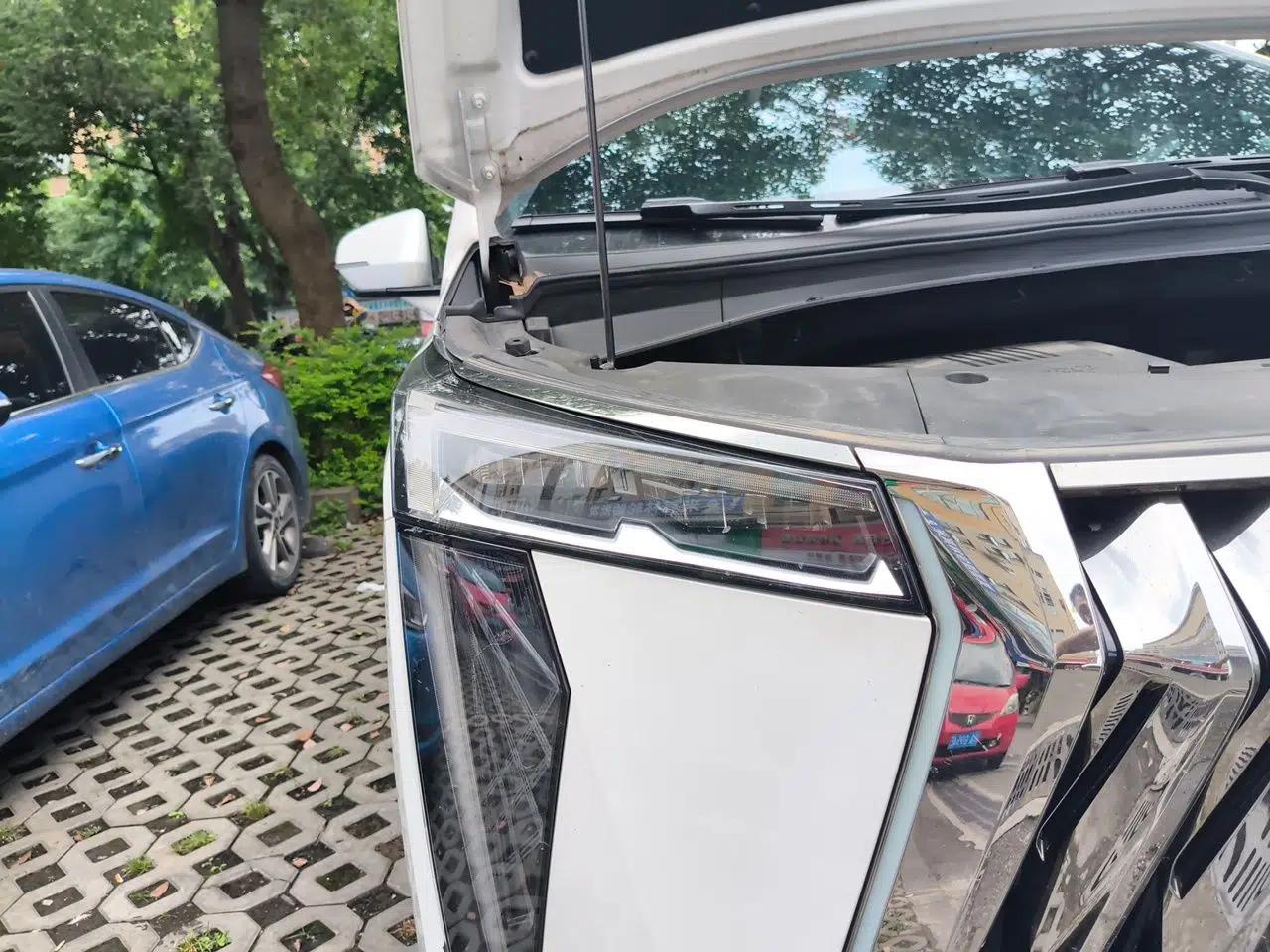 GAC Trumpchi M8 2023 Zongshi Series Dual-Motor Supreme Edition — миниатюра 7