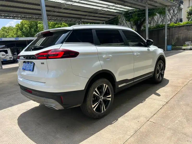 Geely Boyue 2022 1.8TD DCT Smart Edition — миниатюра 6