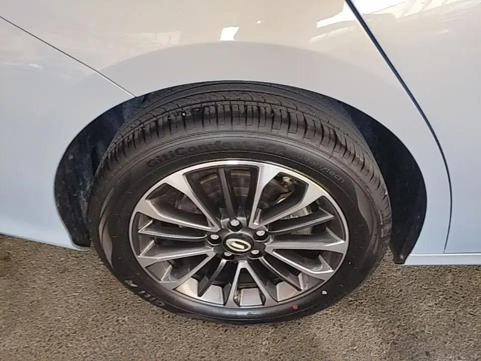 GAC Trumpchi EMPOW 2023 Shadow Leopard H High-Energy Hybrid Edition — миниатюра 11