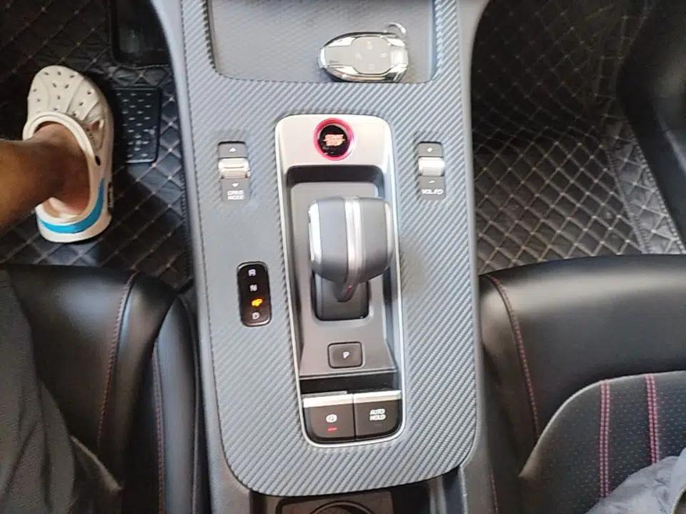 GAC Trumpchi EMPOW 2023 Shadow Leopard H High-Energy Hybrid Edition — миниатюра 16