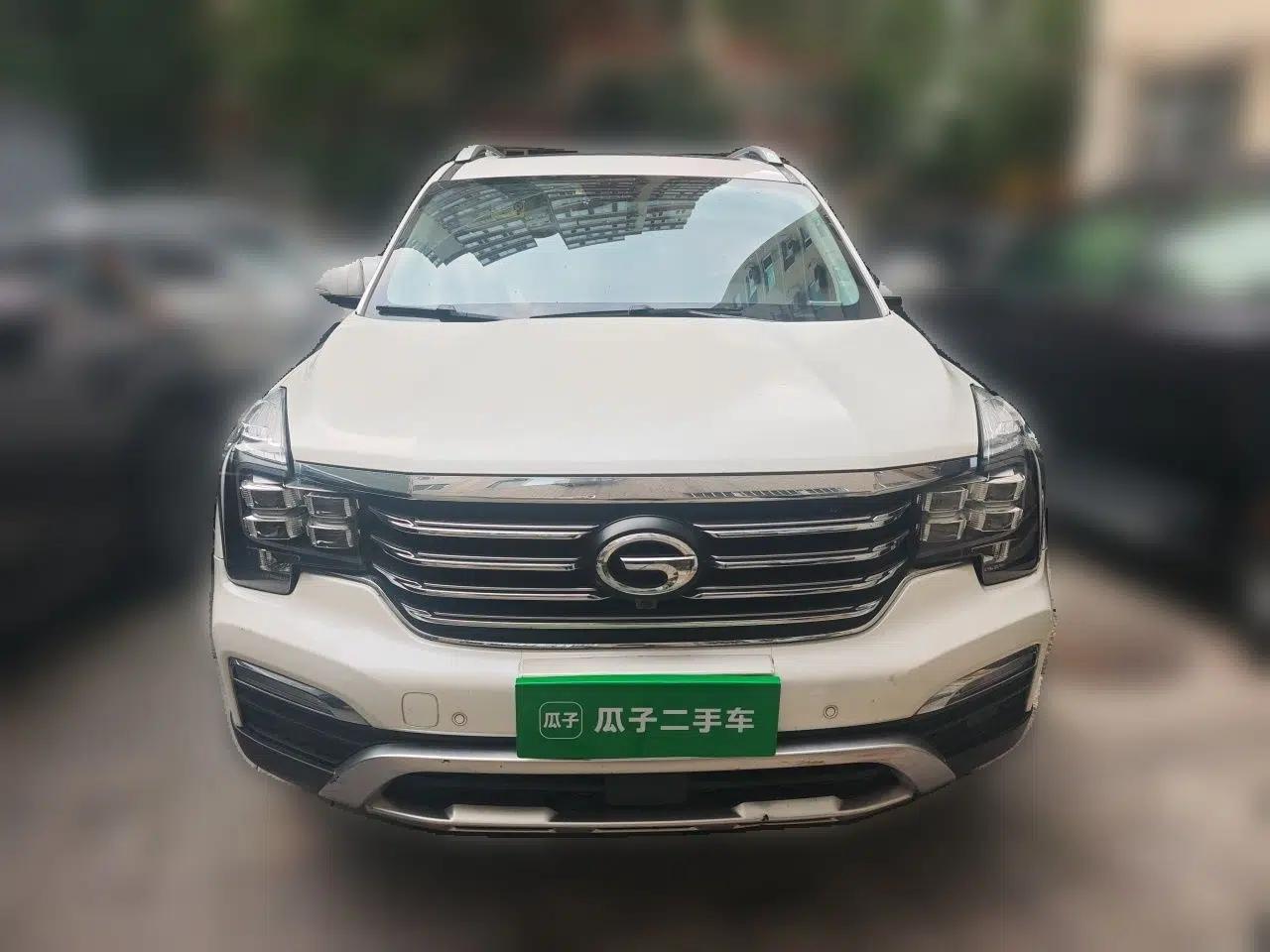 GAC Trumpchi GS8 2017 320T Two-Wheel Drive Luxury Smart Connectivity Version (7 Seats) — миниатюра 2
