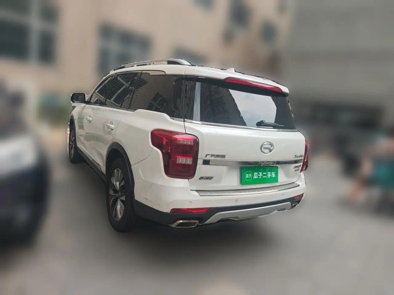 GAC Trumpchi GS8 2017 320T Two-Wheel Drive Luxury Smart Connectivity Version (7 Seats) — миниатюра 4