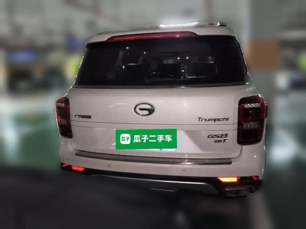 GAC Trumpchi GS8 2017 320T Two-Wheel Drive Luxury Smart Connectivity Version (7 Seats) — миниатюра 5