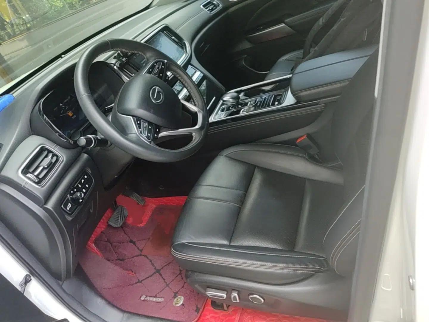 GAC Trumpchi GS8 2020 390T Two-Wheel Drive Luxury Smart Connectivity Version (7 Seats) — миниатюра 17