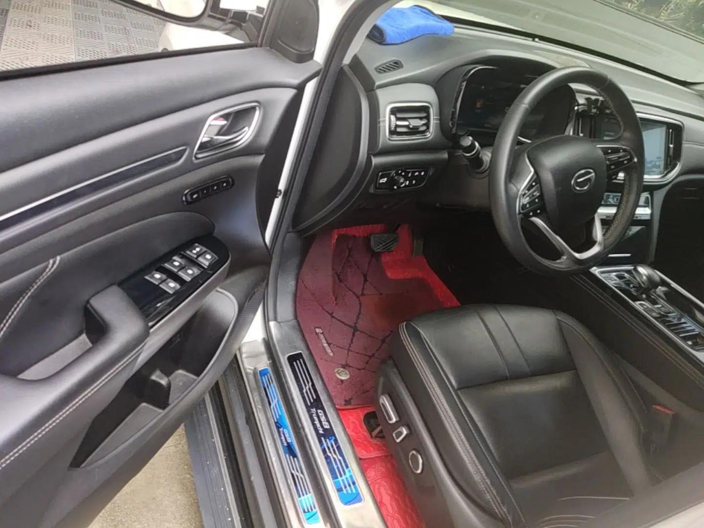 GAC Trumpchi GS8 2020 390T Two-Wheel Drive Luxury Smart Connectivity Version (7 Seats) — миниатюра 18