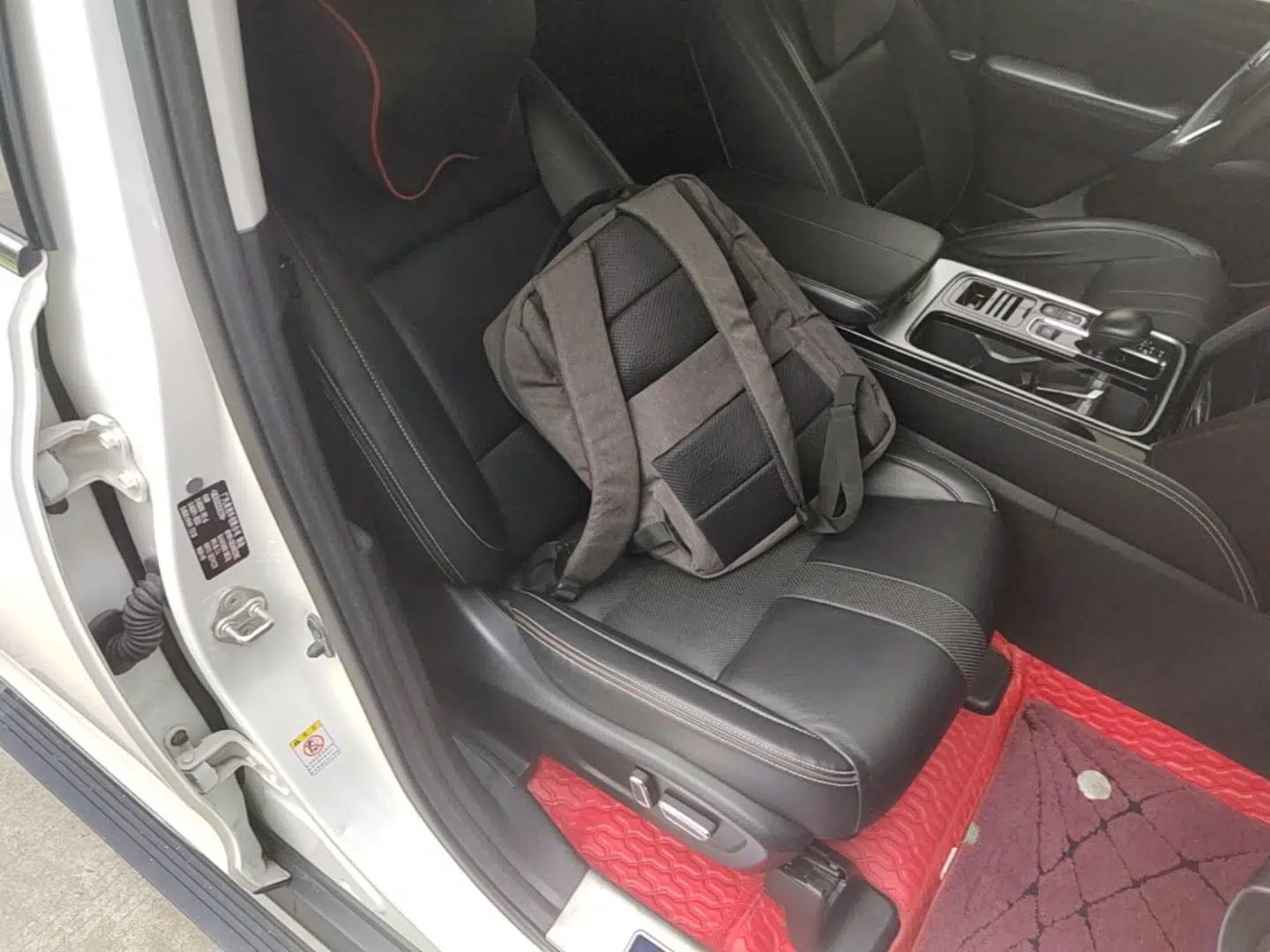 GAC Trumpchi GS8 2020 390T Two-Wheel Drive Luxury Smart Connectivity Version (7 Seats) — миниатюра 19