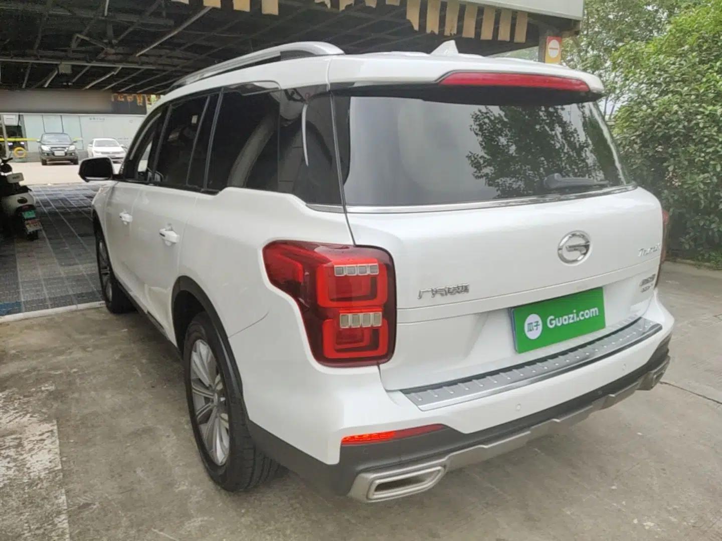 GAC Trumpchi GS8 2020 390T Two-Wheel Drive Luxury Smart Connectivity Version (7 Seats) — миниатюра 4