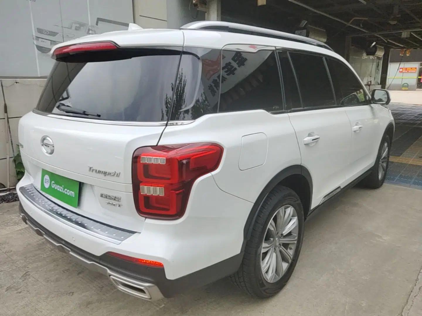 GAC Trumpchi GS8 2020 390T Two-Wheel Drive Luxury Smart Connectivity Version (7 Seats) — миниатюра 6