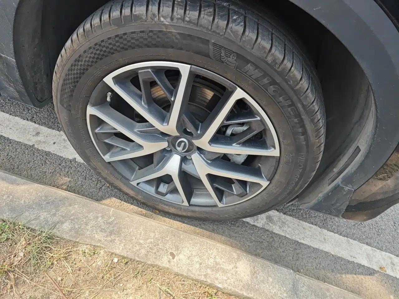 GAC Trumpchi GS8 2024 Linghang Series 2.0 TGDI Four-Wheel Drive Luxury Smart Connectivity Version — миниатюра 8