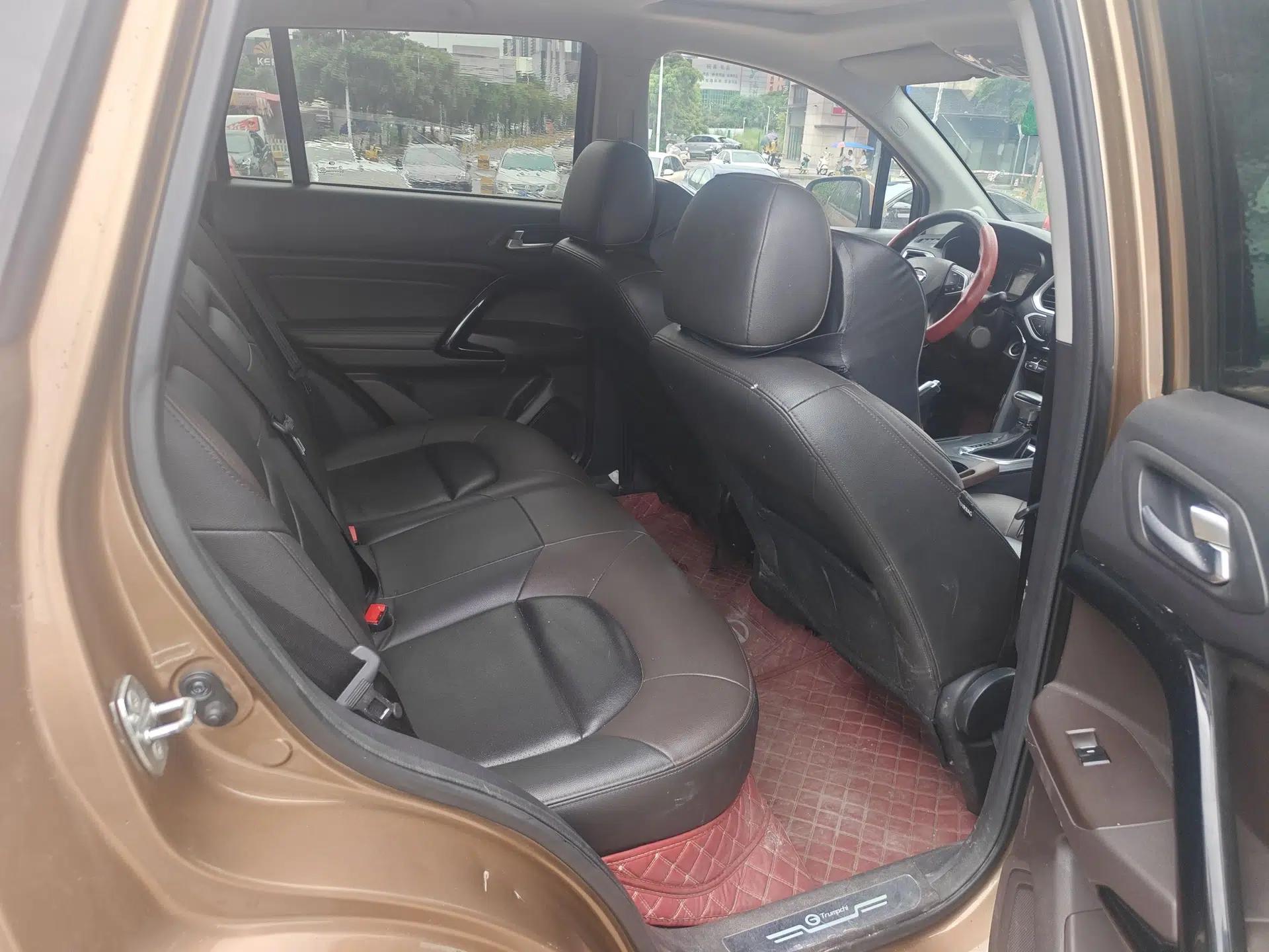 GAC Trumpchi GS4 2015 200T G-DCT Luxury Edition — миниатюра 11