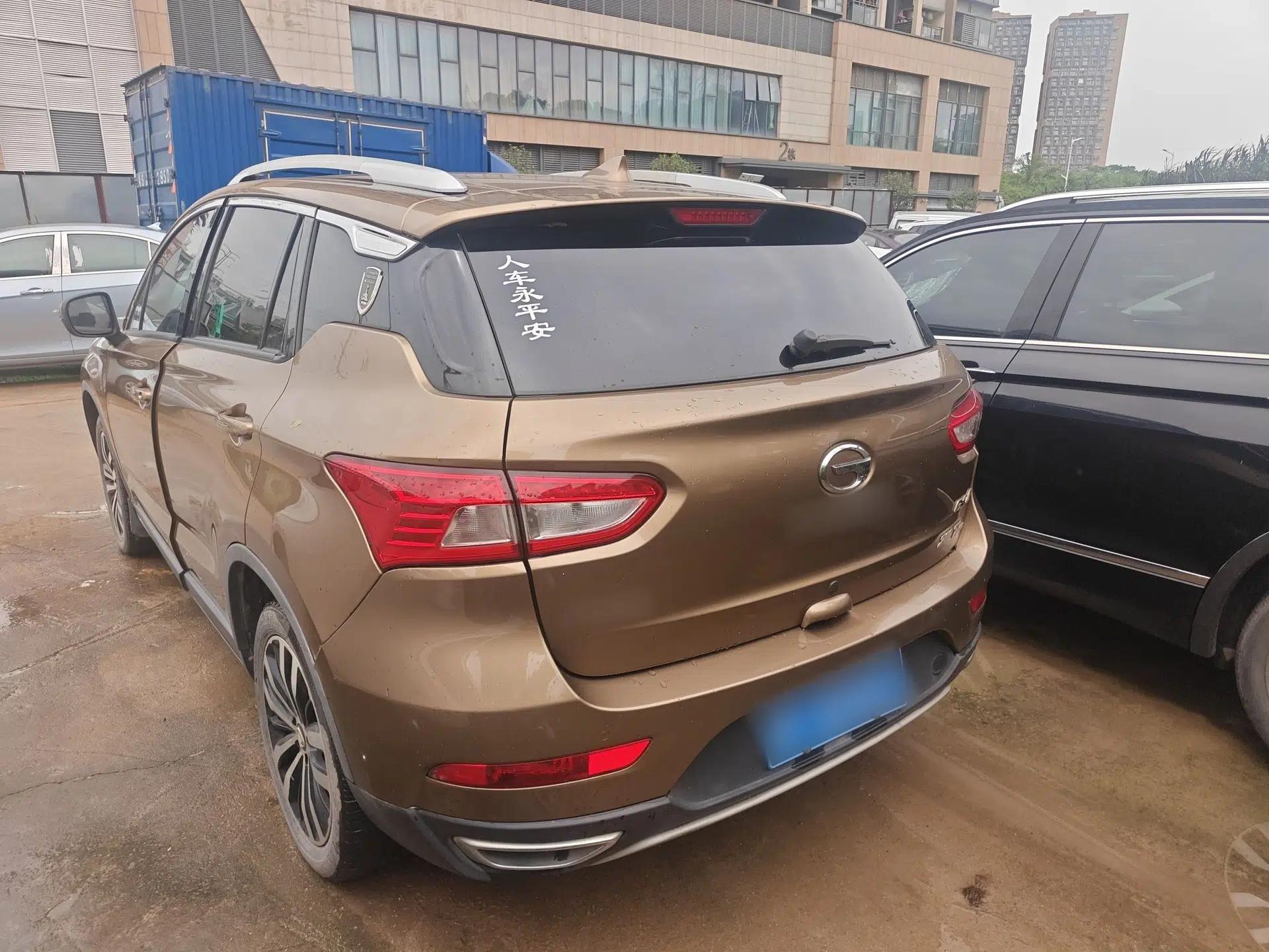 GAC Trumpchi GS4 2015 200T G-DCT Luxury Edition — миниатюра 4