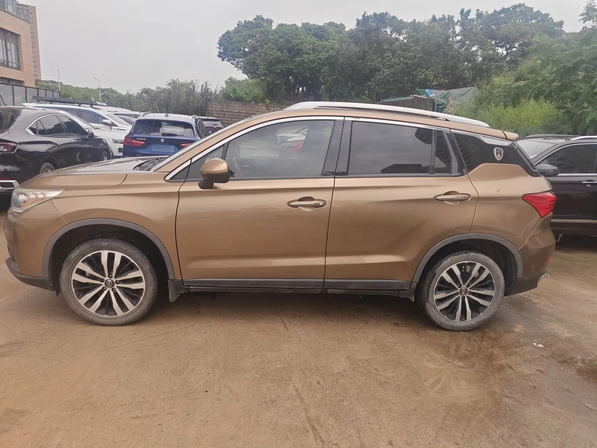 GAC Trumpchi GS4 2015 200T G-DCT Luxury Edition — миниатюра 6