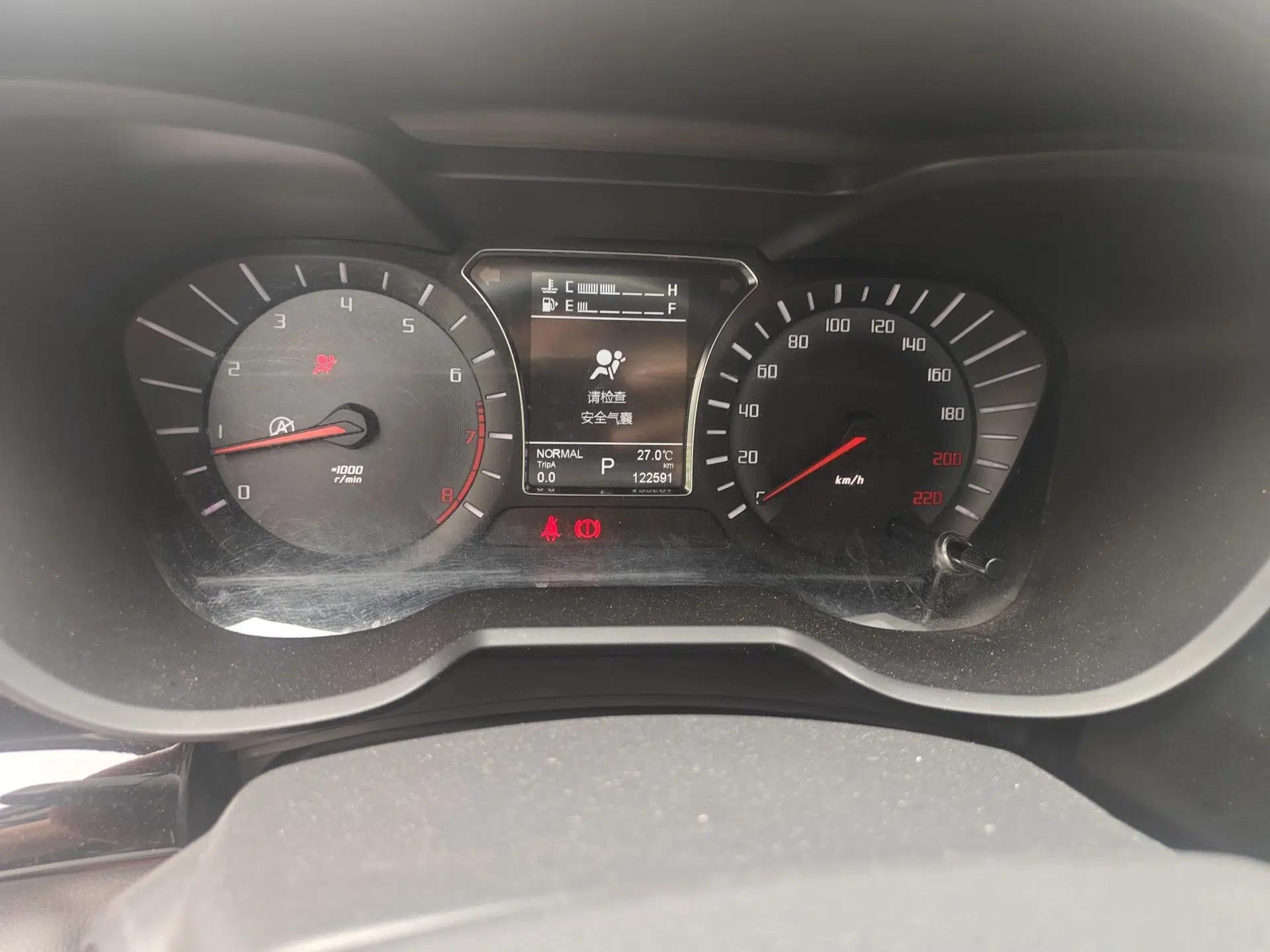 GAC Trumpchi GS4 2015 200T G-DCT Luxury Edition — миниатюра 7