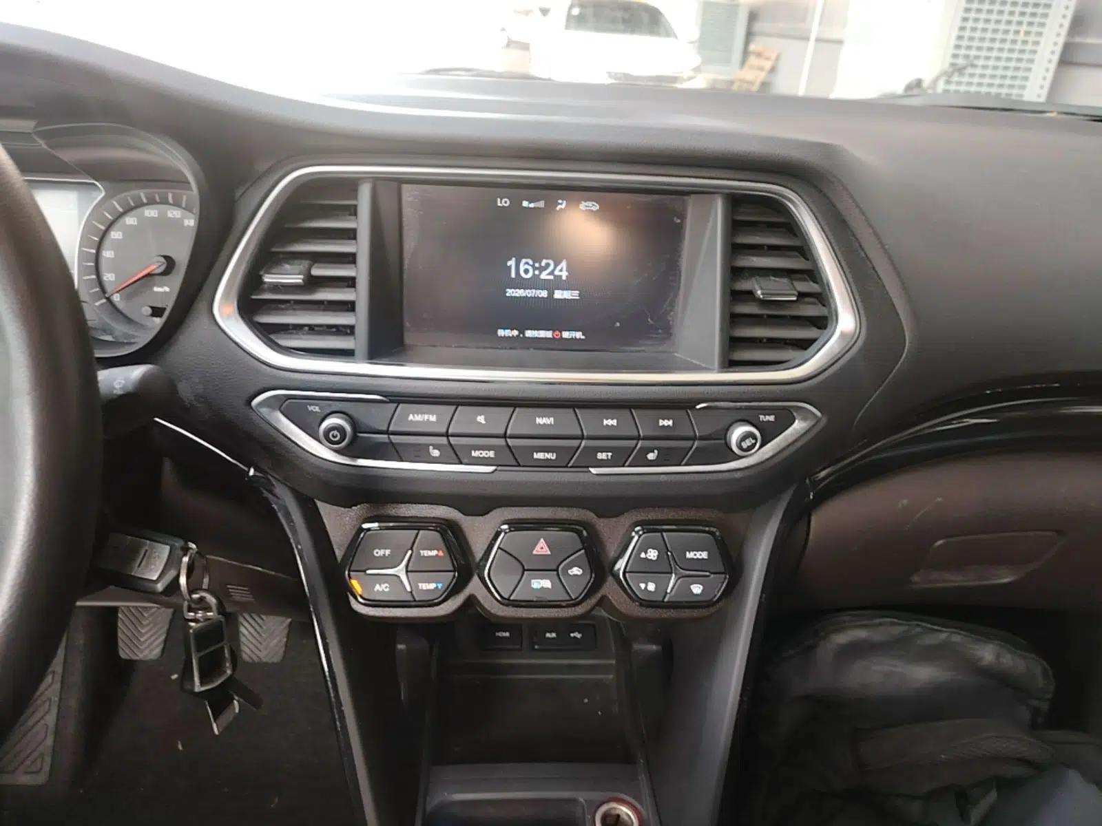 GAC Trumpchi GS4 2015 200T Manual Luxury Edition — миниатюра 20