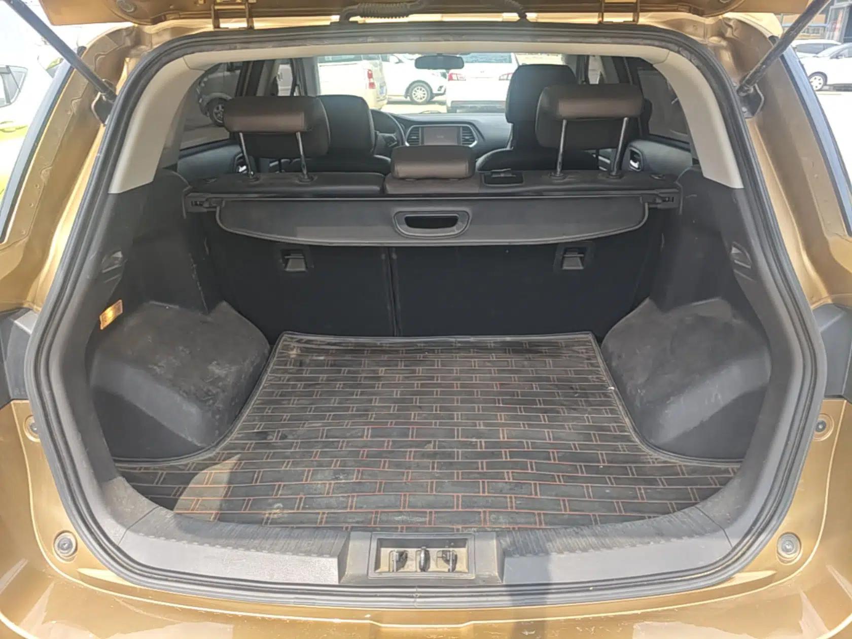 GAC Trumpchi GS4 2015 200T G-DCT Luxury Edition — миниатюра 22