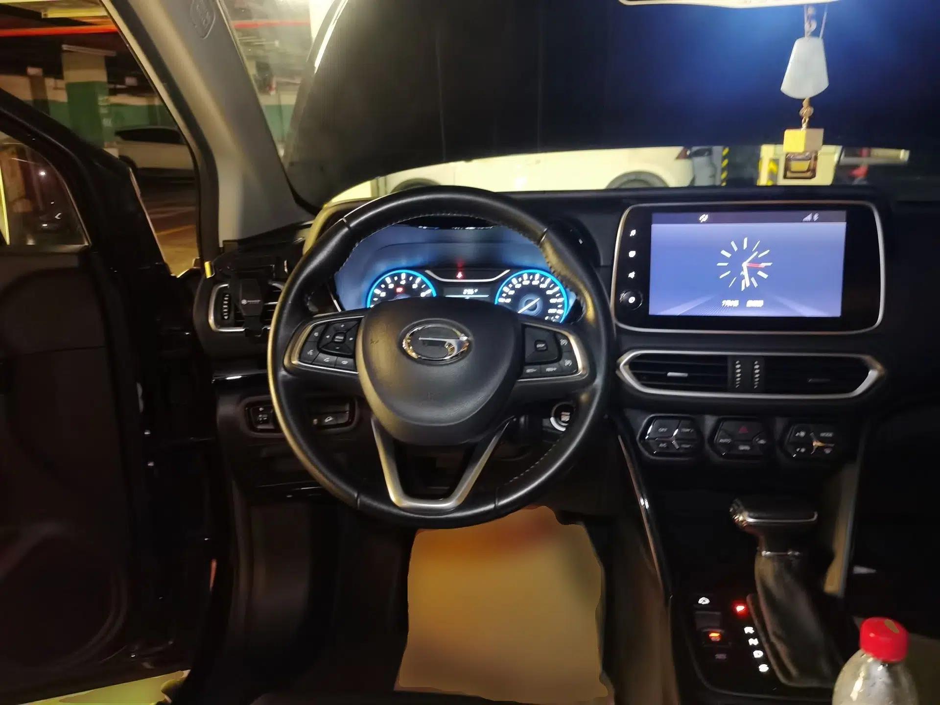 GAC Trumpchi GS4 2018 235T Automatic Two-Wheel Drive Luxury Smart Connectivity Version — миниатюра 10
