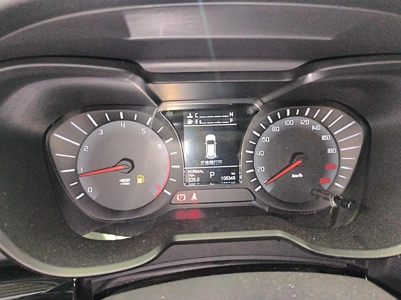 GAC Trumpchi GS4 2017 235T Automatic Two-Wheel Drive Elite Edition — миниатюра 11