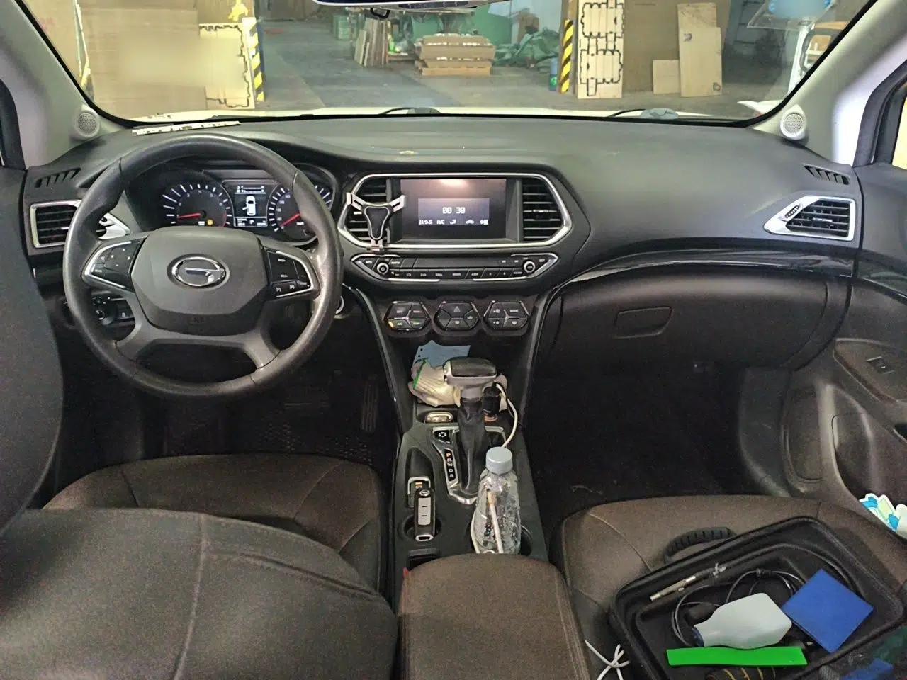 GAC Trumpchi GS4 2017 235T Automatic Two-Wheel Drive Elite Edition — миниатюра 9