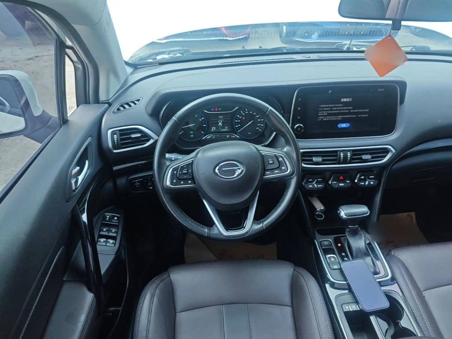 GAC Trumpchi GS4 2019 270T Automatic Two-Wheel Drive Luxury Smart Connectivity Model — миниатюра 13