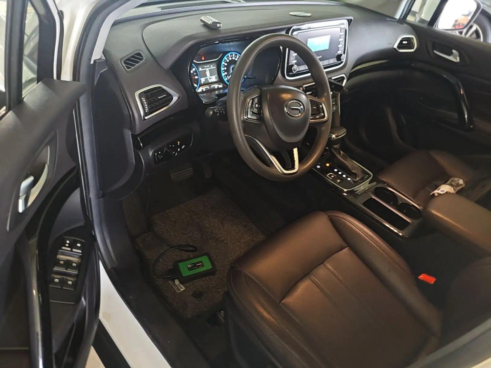 GAC Trumpchi GS4 2019 270T Automatic Two-Wheel Drive Elite Edition — миниатюра 23