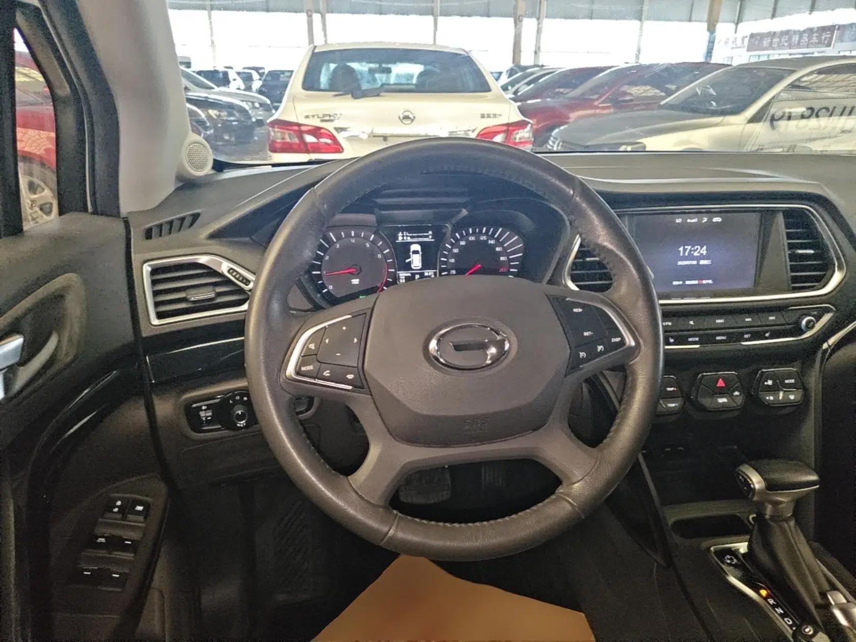 GAC Trumpchi GS4 2015 200T G-DCT Luxury Edition — миниатюра 13