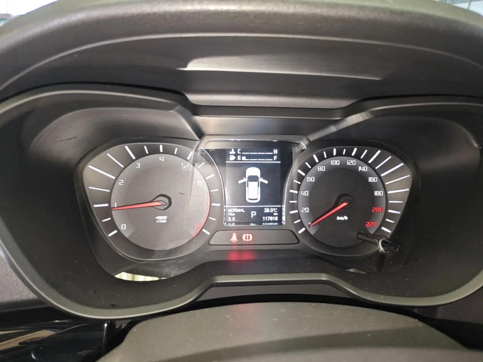 GAC Trumpchi GS4 2015 200T G-DCT Luxury Edition — миниатюра 14