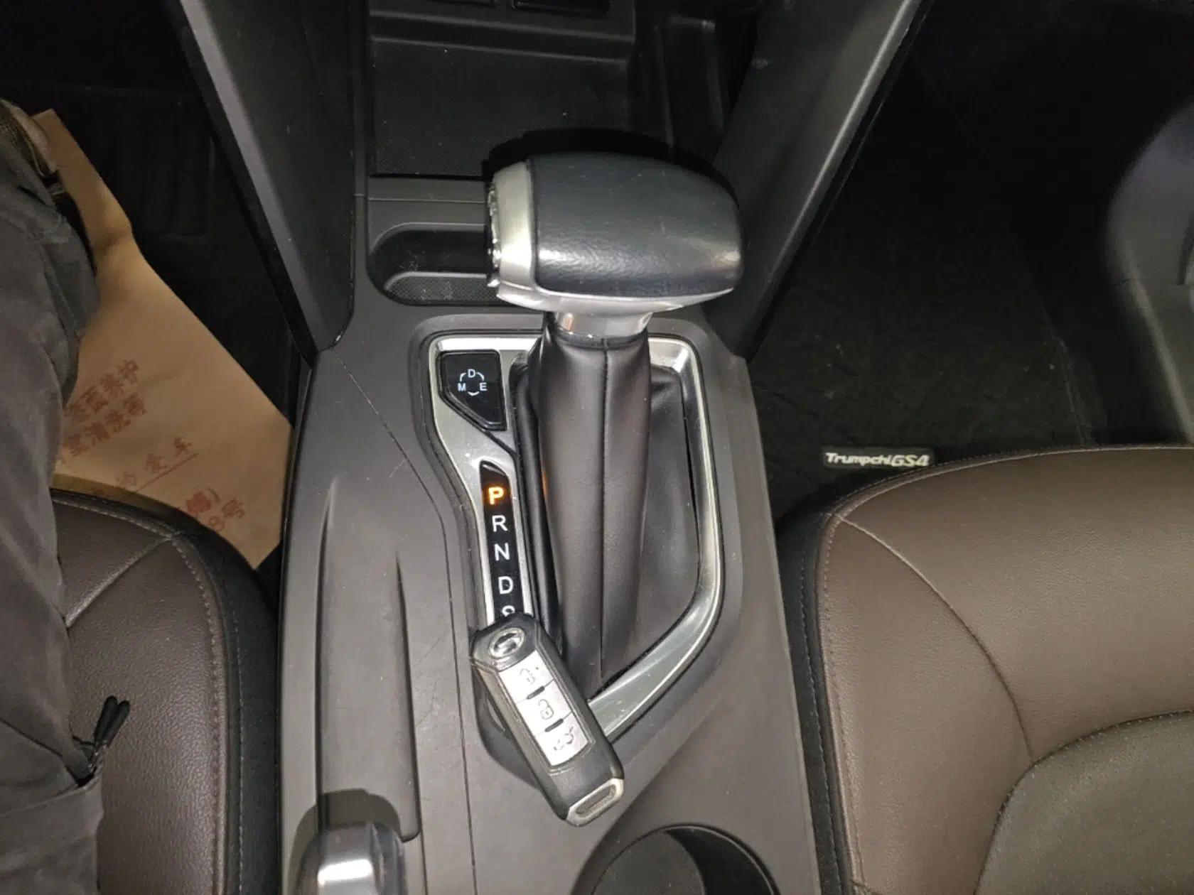 GAC Trumpchi GS4 2015 200T G-DCT Luxury Edition — миниатюра 16