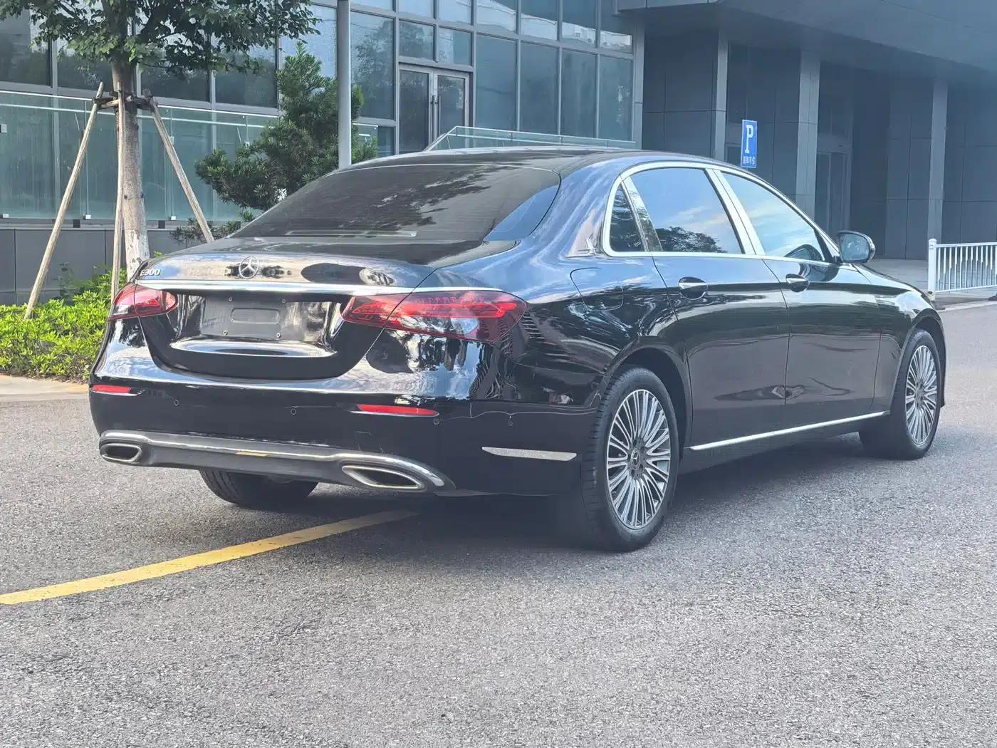 Mercedes-Benz E-Class 2023 E 300 L Luxury — миниатюра 4