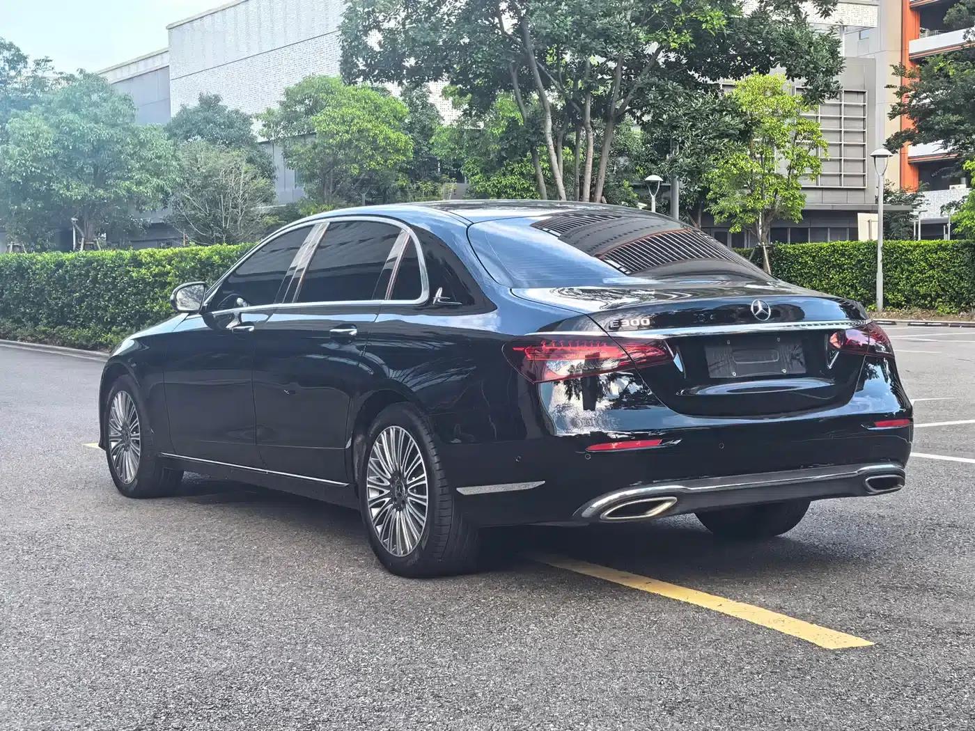 Mercedes-Benz E-Class 2023 E 300 L Luxury — миниатюра 6