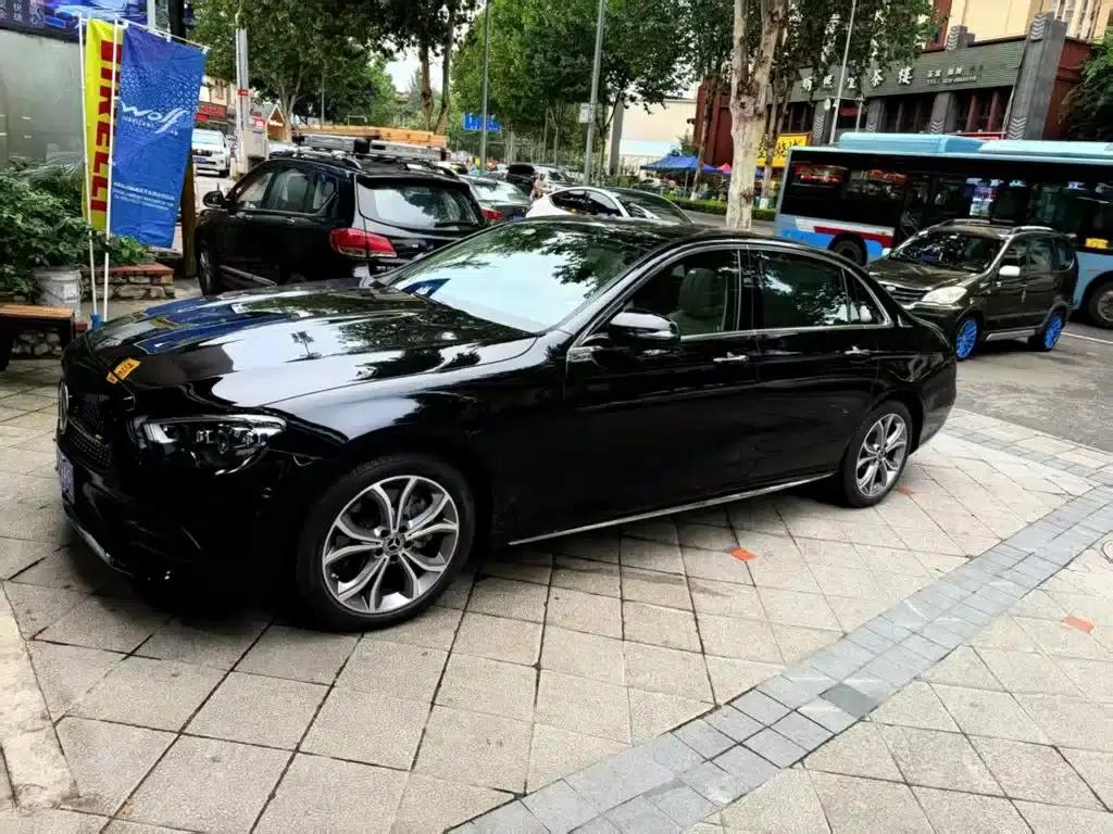 Mercedes-Benz E-Class 2021 E 300 L Premium — миниатюра 4