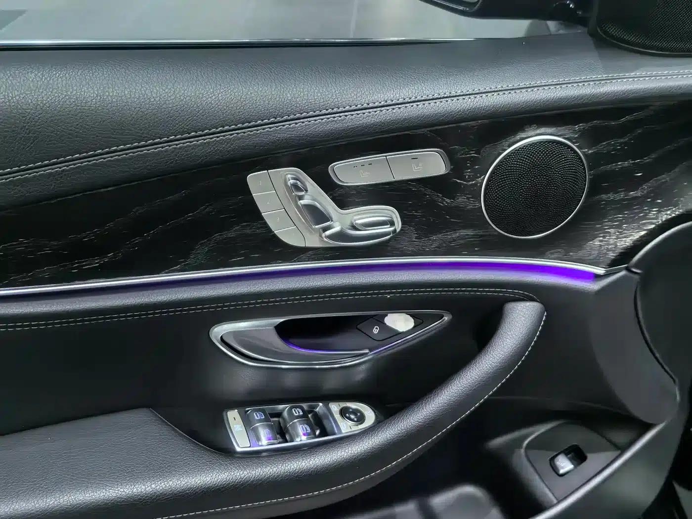 2017 Mercedes-Benz E-Class E 320 L Sport 4MATIC — миниатюра 8