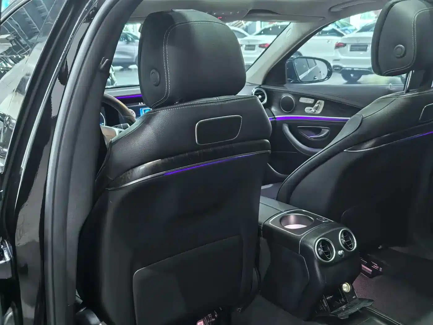2017 Mercedes-Benz E-Class E 320 L Sport 4MATIC — миниатюра 10