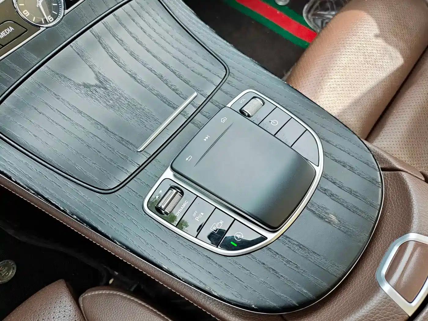 Mercedes-Benz E-Class 2020 Facelift E 260 L Sport — миниатюра 14