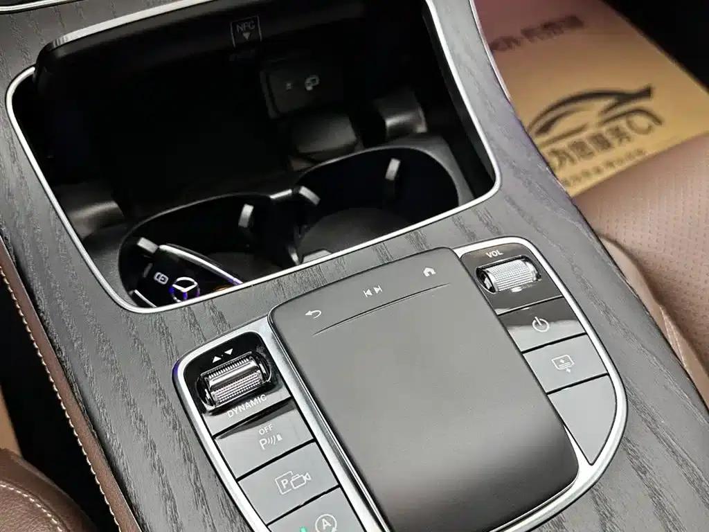 Mercedes-Benz E-Class 2023 E 300 L Sport Luxury — миниатюра 17