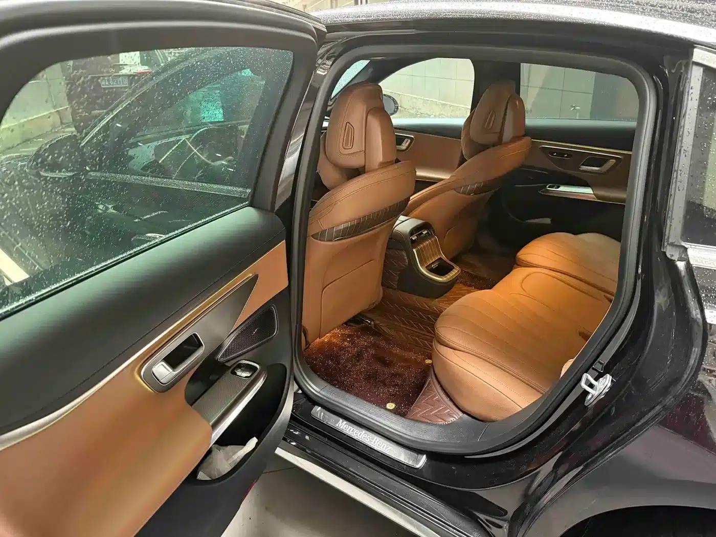 Mercedes-Benz E-Class 2024 E 300 L Fashion Edition — миниатюра 5