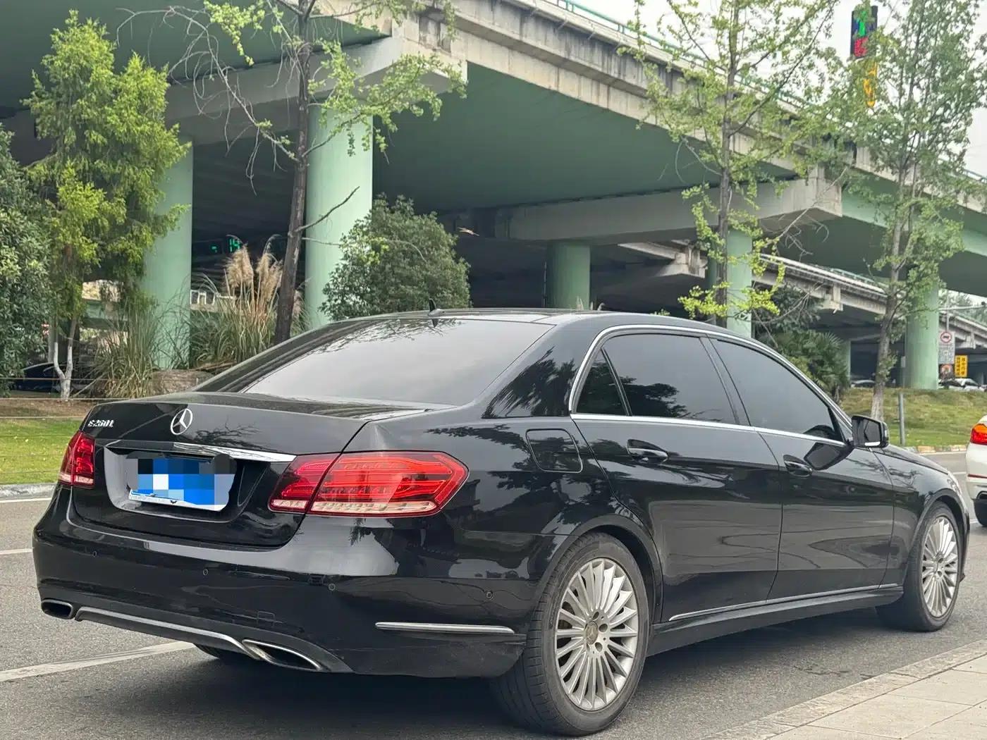 2014 Mercedes-Benz E-Class E 260 L Luxury — миниатюра 7