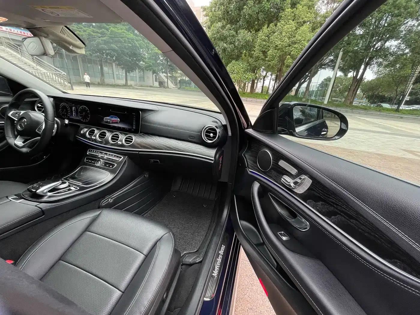 Mercedes-Benz E-Class 2018 Facelift E 300 L Sport Style — миниатюра 14