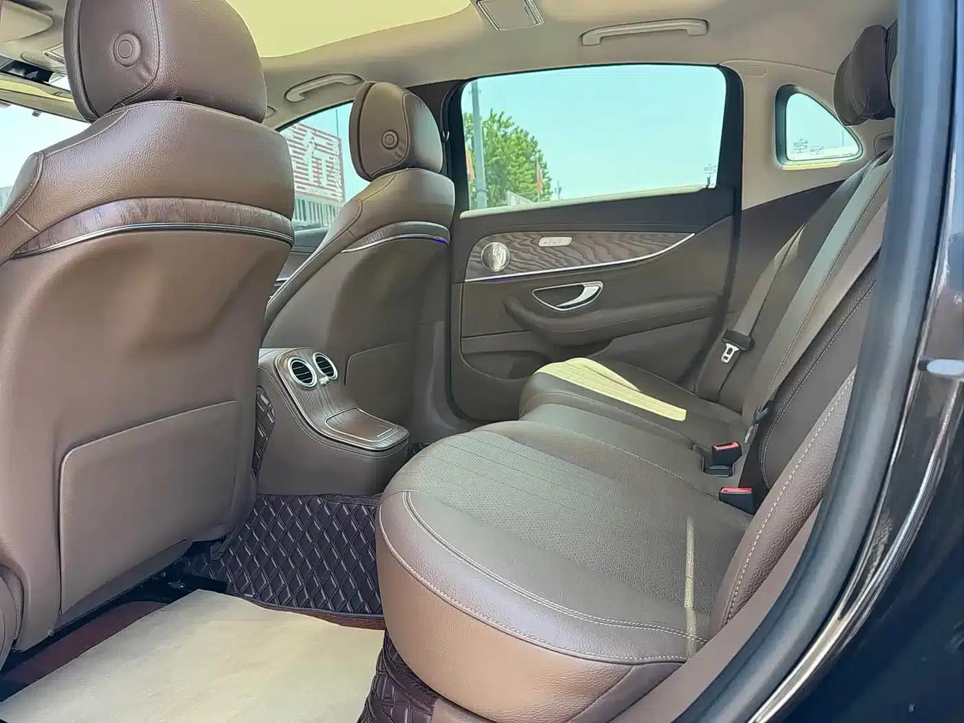 2022 Mercedes-Benz E-Class E 260 L — миниатюра 13