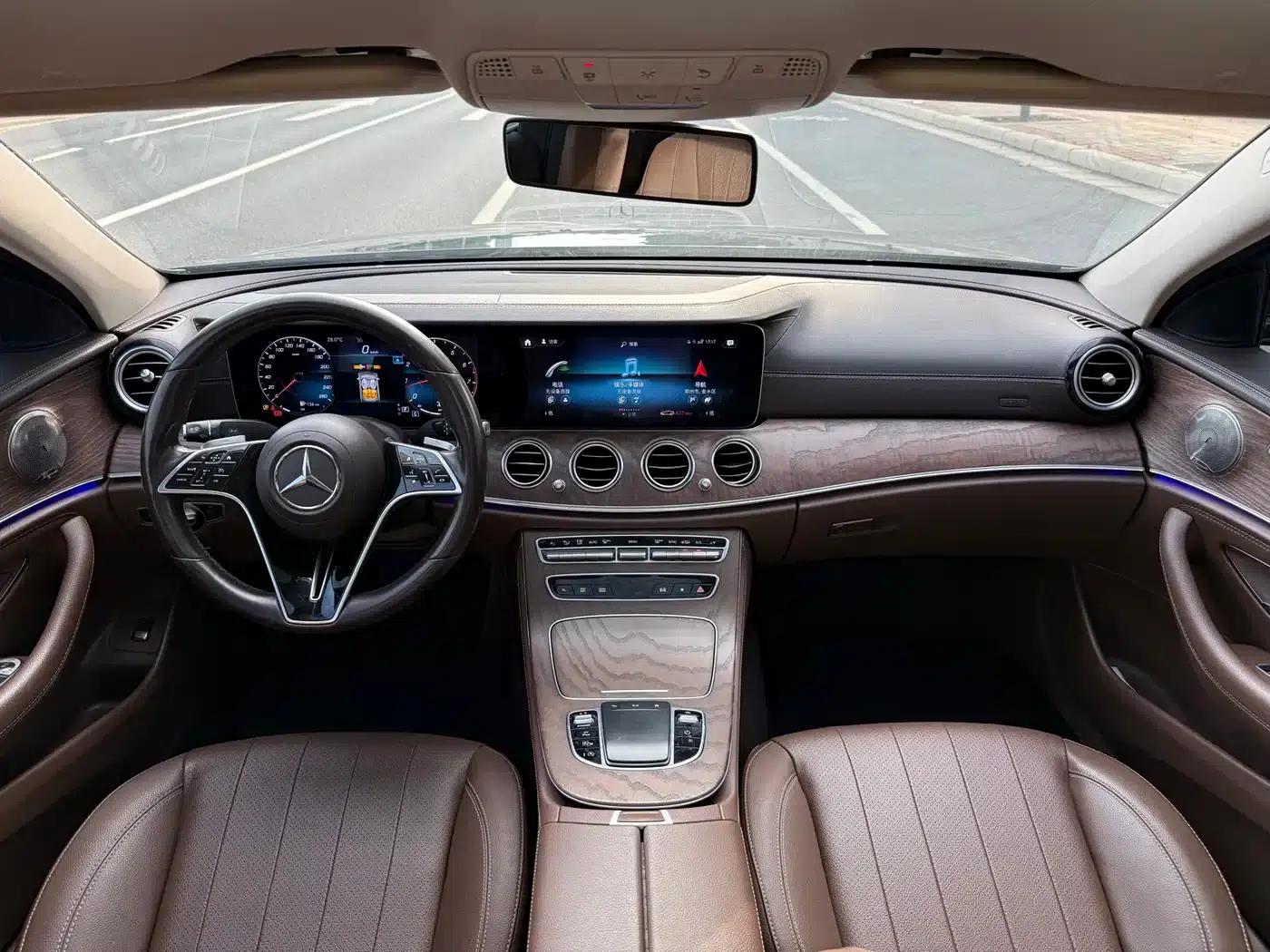 Mercedes-Benz E-Class 2021 E 300 L Fashion Edition — миниатюра 5