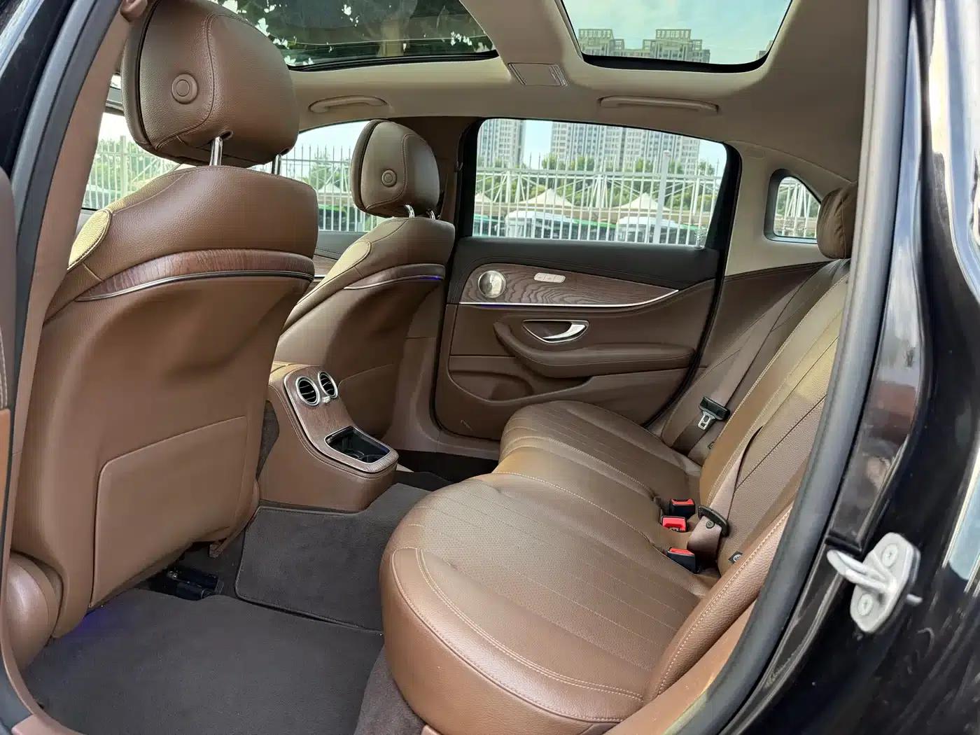Mercedes-Benz E-Class 2021 E 300 L Fashion Edition — миниатюра 6