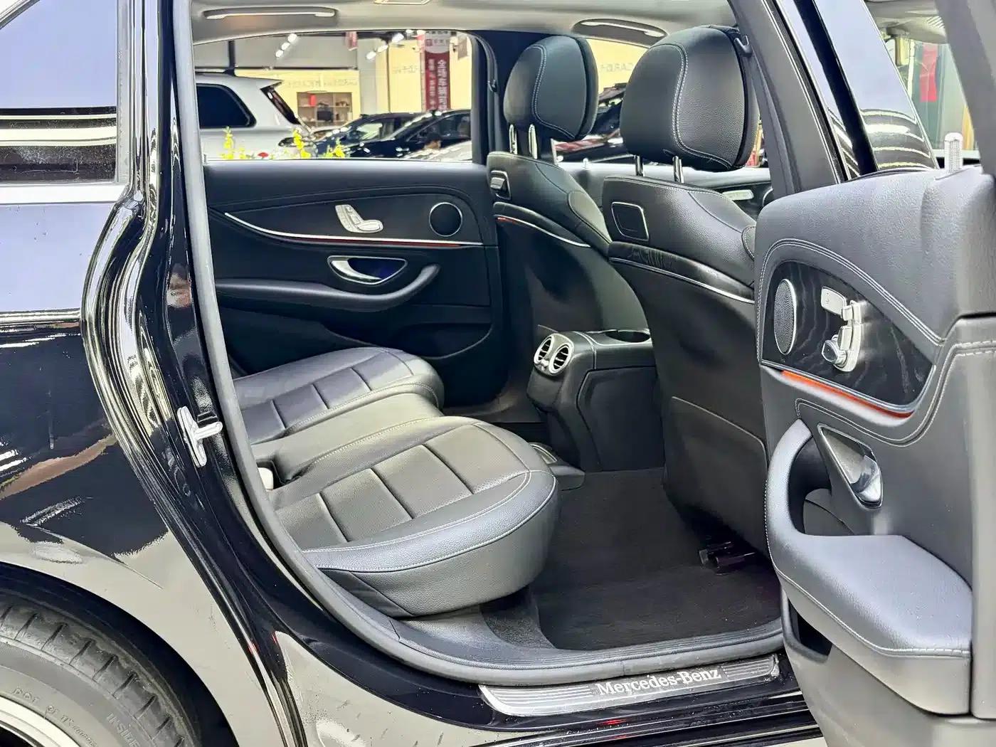 2018 Mercedes-Benz E-Class E 300 L Sport Luxury — миниатюра 19