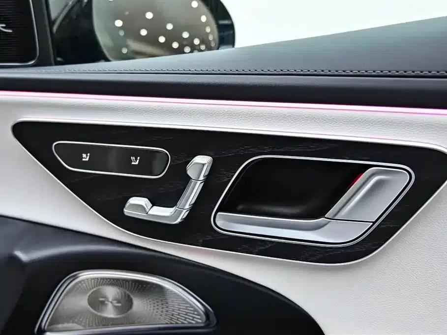 2024 Mercedes-Benz E-Class E 300 L Luxury — миниатюра 30