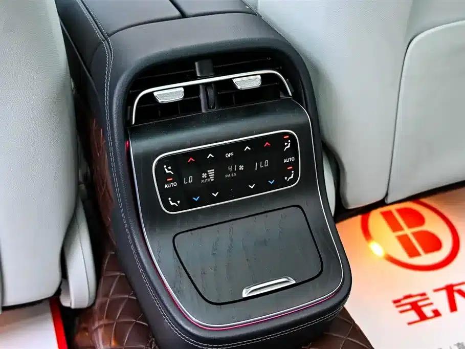 2024 Mercedes-Benz E-Class E 300 L Luxury — миниатюра 34