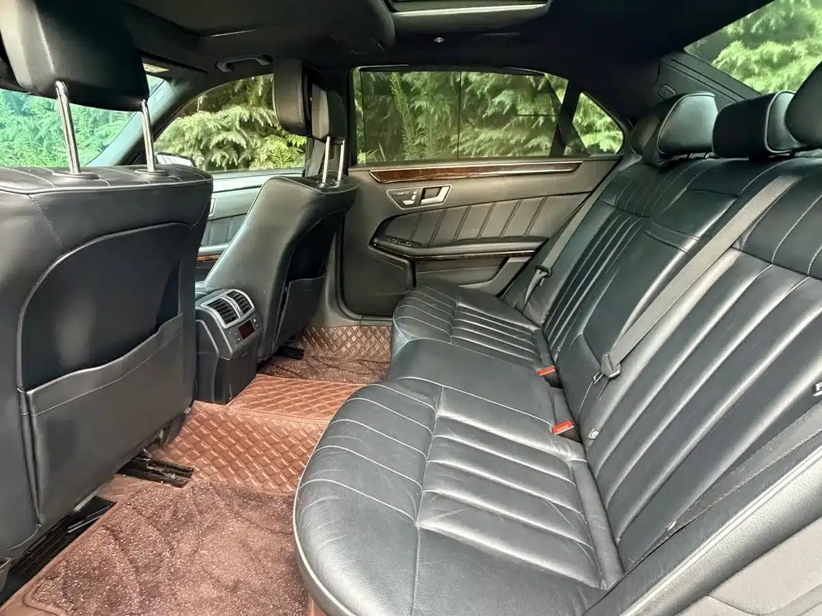 2015 Mercedes-Benz E-Class E 320 L — миниатюра 10