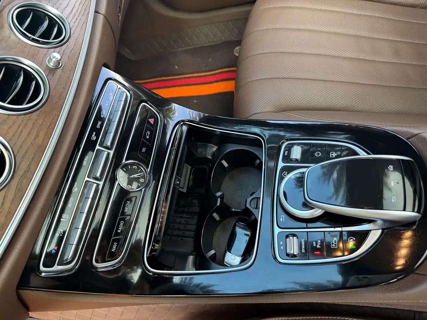 2016 Mercedes-Benz E-Class E 300 L Sport Style — миниатюра 10